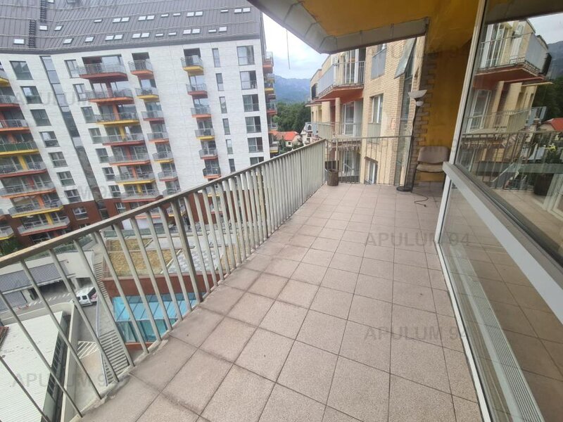 Apartament cu 3 camere de vanzare in Sinaia - Zona Belle View